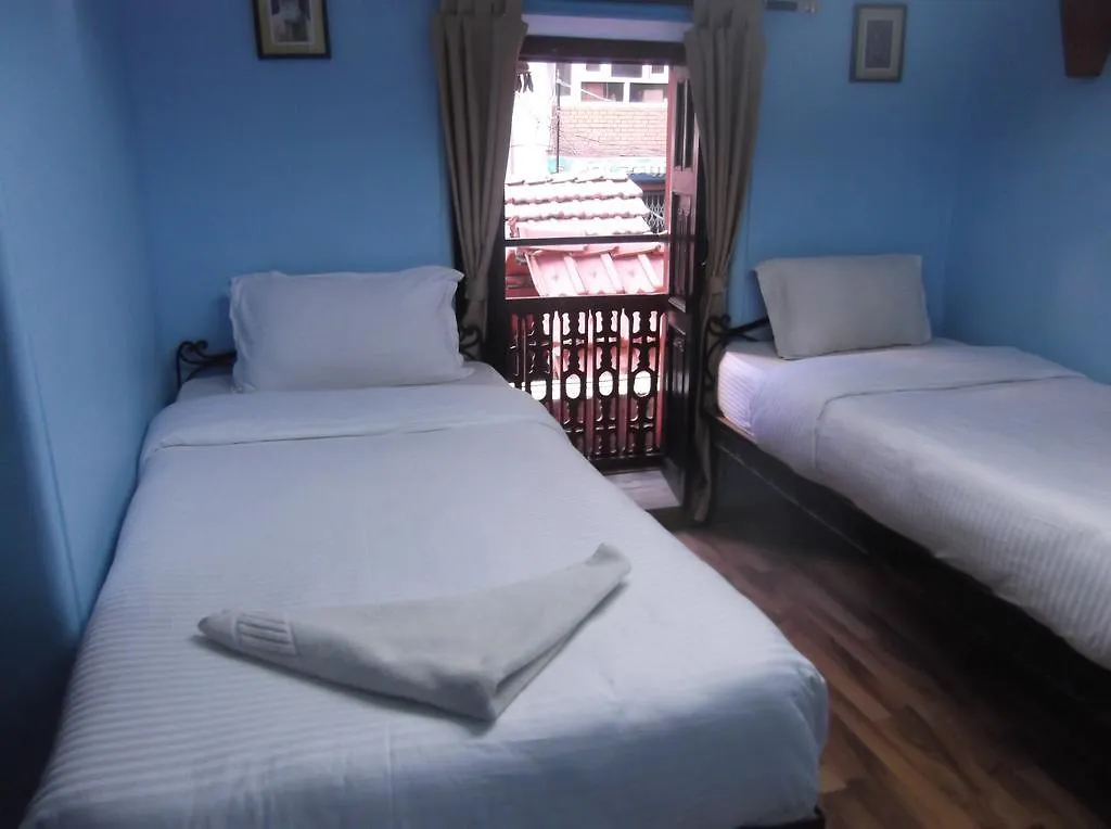 Kathmandu Boutique Hotel 2*,